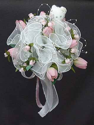 hello kitty wedding bouquet